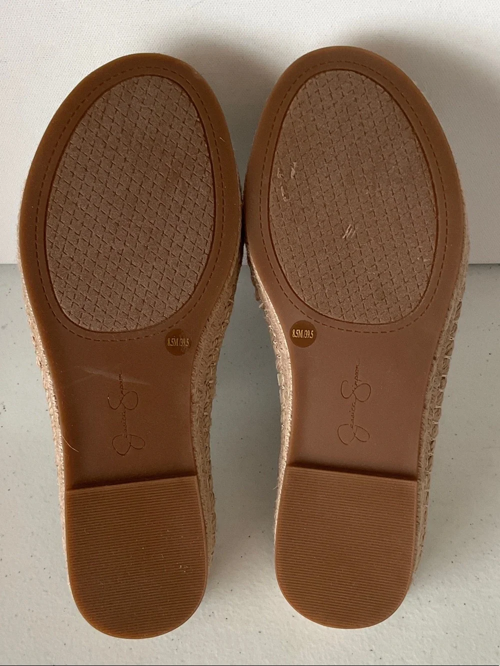 Jessica Simpson  Chandria Metallic Silver Snakeskin Buckle Slide Sandals (NWOT)